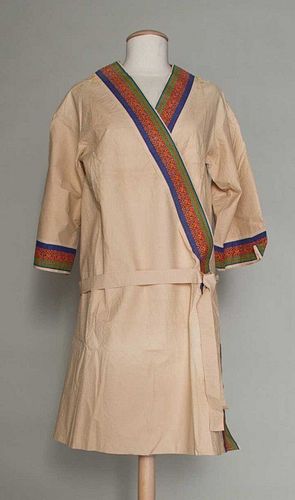 TWA AIRLINES ROMAN TOGA PAPER DRESS, 1968