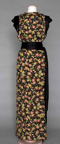 PRINTED SUMMER EVENING GOWN, c. 1940