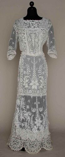 EMBROIDERED LACE TEA GOWN, c. 1912