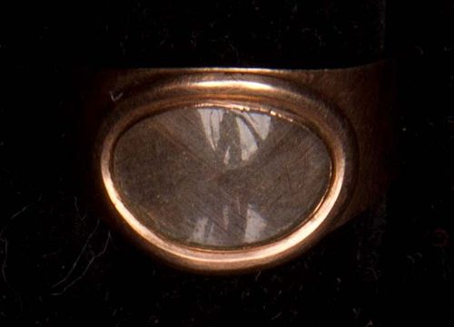 GENT'S HAIR MOURNING RING, c. 1815