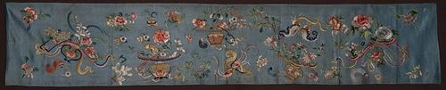 EMBROIDERED SILK PANEL, CHINA, EARLY 20TH C