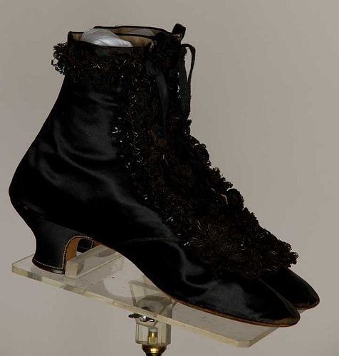 BEADED BLACK ANKLE BOOTS, 1850-1860s