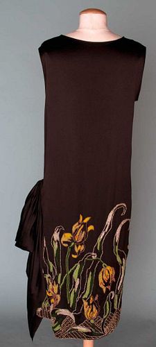 FLAPPER DRESS, BEADED IRIS, 1920s