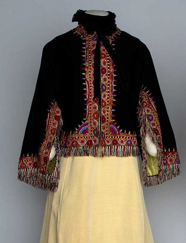EMBROIDERED WOOL DOLMAN CAPE, 1880s