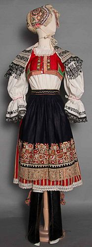 SEVEN PIECE FOLK DRESS, CZECHOSLOVAKIA, 1940s