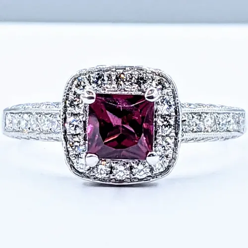 Elegant Garnet & Diamond Dress Ring