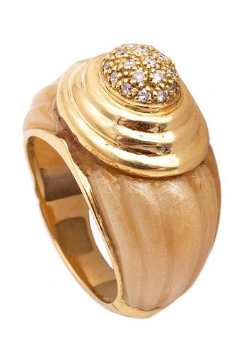 Diamonds, Bakelite & 18k Gold Ring
