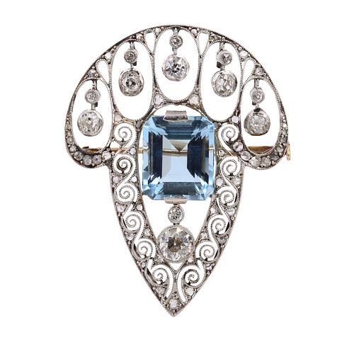 12.75ctw Aquamarine & Diamonds Platinum Brooch