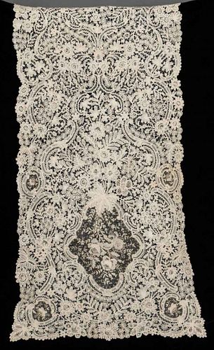 HANDMADE BRUSSELS LACE VEIL, 19TH C