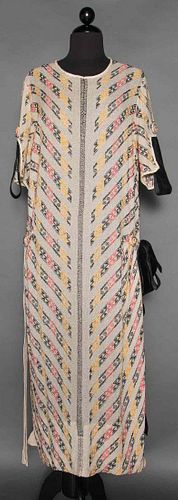 EMBROIDERED AFTERNOON DRESS, EARLY 1920s