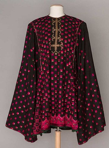 EMBROIDERED TUNIC, AFGANISTAN, EARLY 20TH C