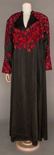 EMBROIDERED DRESS, AFGANISTAN, MID 20TH C
