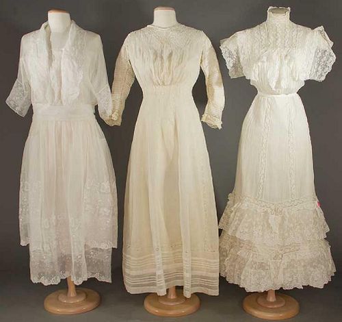 THREE BATISTE & LACE TEA GOWNS, 1905-1915