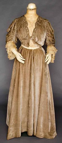 GREY VELVET AFTERNOON DRESS, N.Y., c. 1905