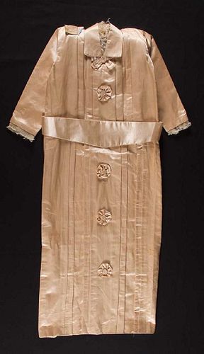 CHILD'S CASKET ROBE, EARLY 20TH C