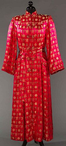LADY'S LOUNGING ROBE, KOWLOON, 1940s