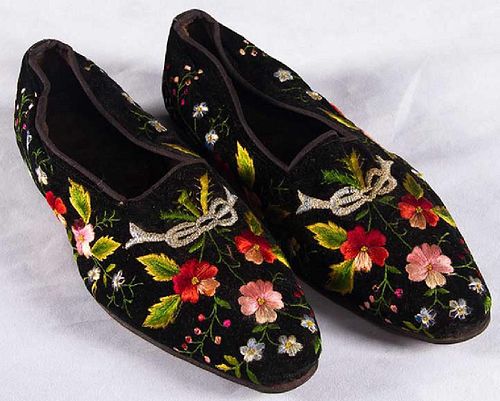 GENT'S EMBROIDERED AT-HOME SHOES, 1880-1890s