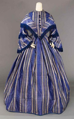 BLUE TAFFETA PLAID DAY DRESS, LATE 1850s