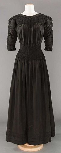 BLACK SILK LIBERTY & CO. AESTHETIC DRESS, 1890-1905