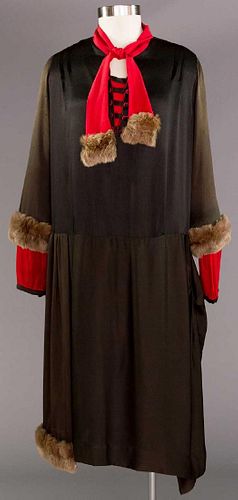 BROWN, BLACK & RED SILK DAY DRESS, 1920s