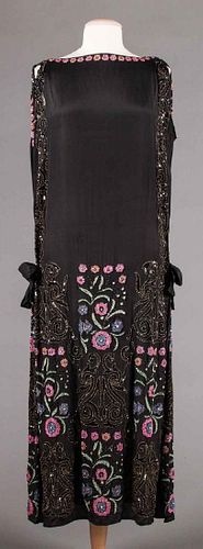 MULTI-COLOR BEADED DRESS, EARLY 1920s