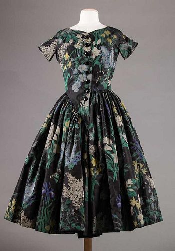 GALANOS WARP PRINTED EVENING DRESS, 1950s