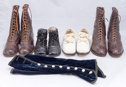 FIVE PAIR CHILDREN'S FOOTWEAR, 1910-1920s
