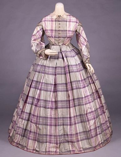 PLAID SILK TAFFETA DAY DRESS, c. 1860