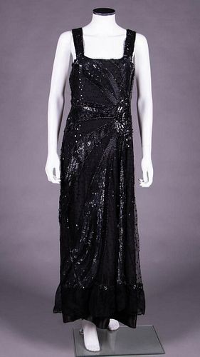 HEAVILY BEADED & SEQUINED EVENING GOWN, c. 1930