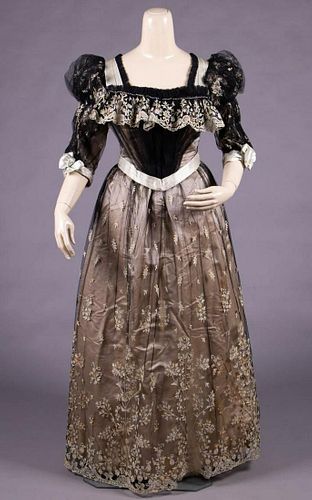 SILK SATIN & EMBROIDERED NET EVENING GOWN, 1900s
