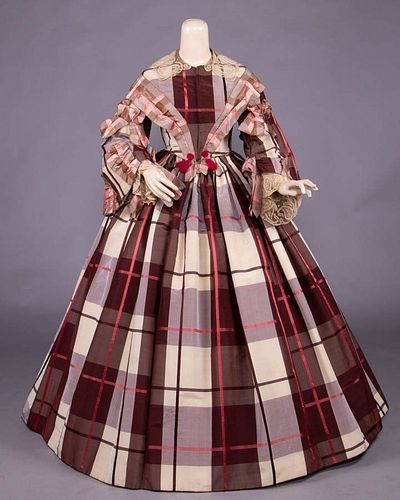 PLAID SILK & WOOL DAY DRESS, 1855-1860