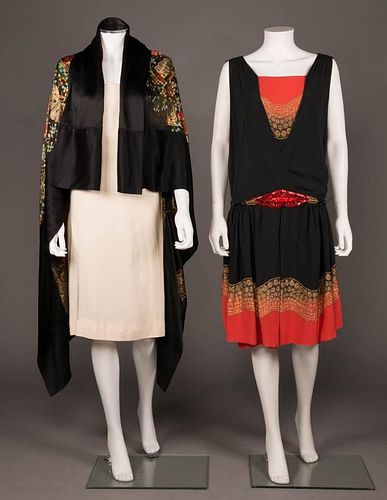 AUTUMNAL PARTY DRESS & LAMÃ‰ SHAWL, AMERICA, 1920-1930s