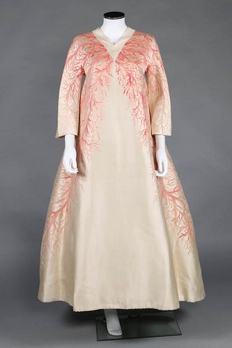 COUTURE VALENTINO WHITE COLLECTION GOWN, ROME, SS 1968