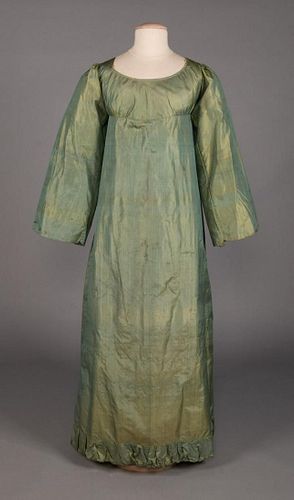 CHANGEANTE SILK DRESS, c. 1810