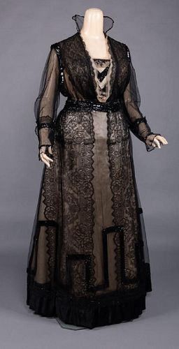 BLACK LACE EVENING DRESS, c. 1915