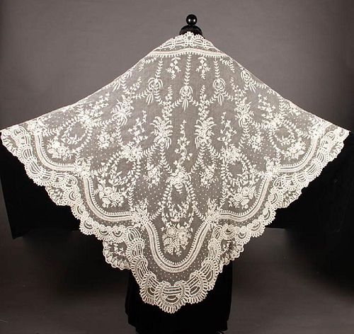 BRUSSELS LACE WEDDING VEIL, LATE 19TH C