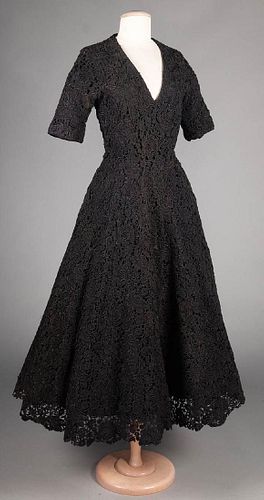 BALENCIAGA COUTURE LACE EVENING GOWN, 1950s