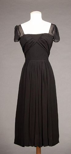 MAINBOCHER BLACK EVENING DRESS, EARLY 1950s
