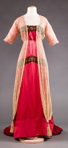 TRAINED PINK SATIN EVENING GOWN, c. 1912