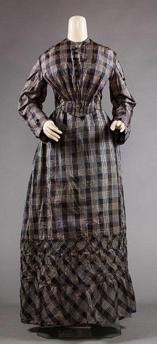 PLAID TAFFETA DRESS, 1840-1860-1870
