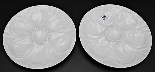 Set of Twelve French Porcelain Pillivuyt White Oyster Plates, diameter 9 inches.