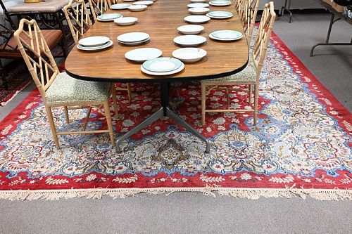 Kirman Oriental Carpet, 10' x 14'.