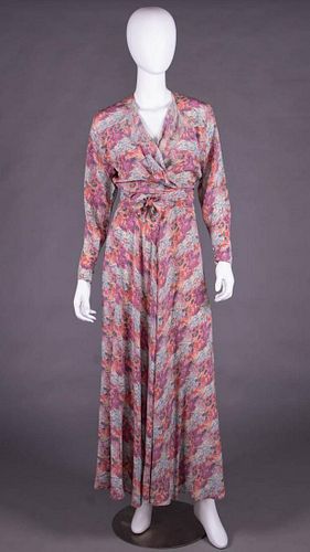 JACQMAR PRINTED DAY DRESS, LONDON, EARLY 1940s