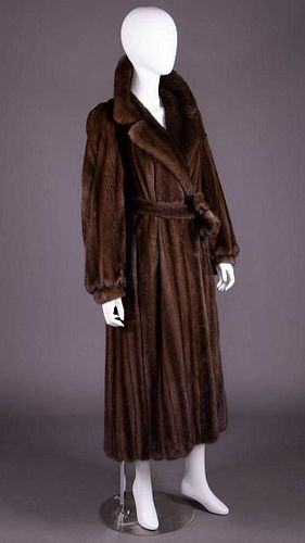 SABLE COAT, NEW YORK, LATE 20TH C