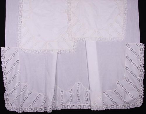TWO SETS OF BED LINENS, EARLY 20TH C
