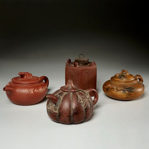 Group (4) Chinese yixing teapots