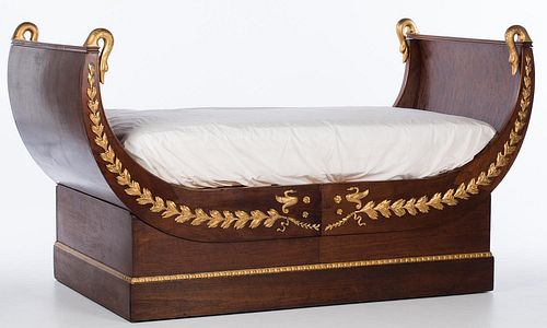 4933218: Empire Style Mahogany and Parcel Gilt Daybed ES7AJ