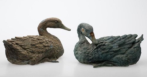 4933234: Pair of Bronze Ducks ES7AJ