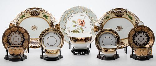 4933303: 12 English Gilt-Decorated Porcelain Serving Articles, 19th Century ES7AF
