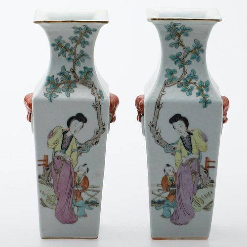 4933321: Pair of Chinese Square Porcelain Vases ES7AC
